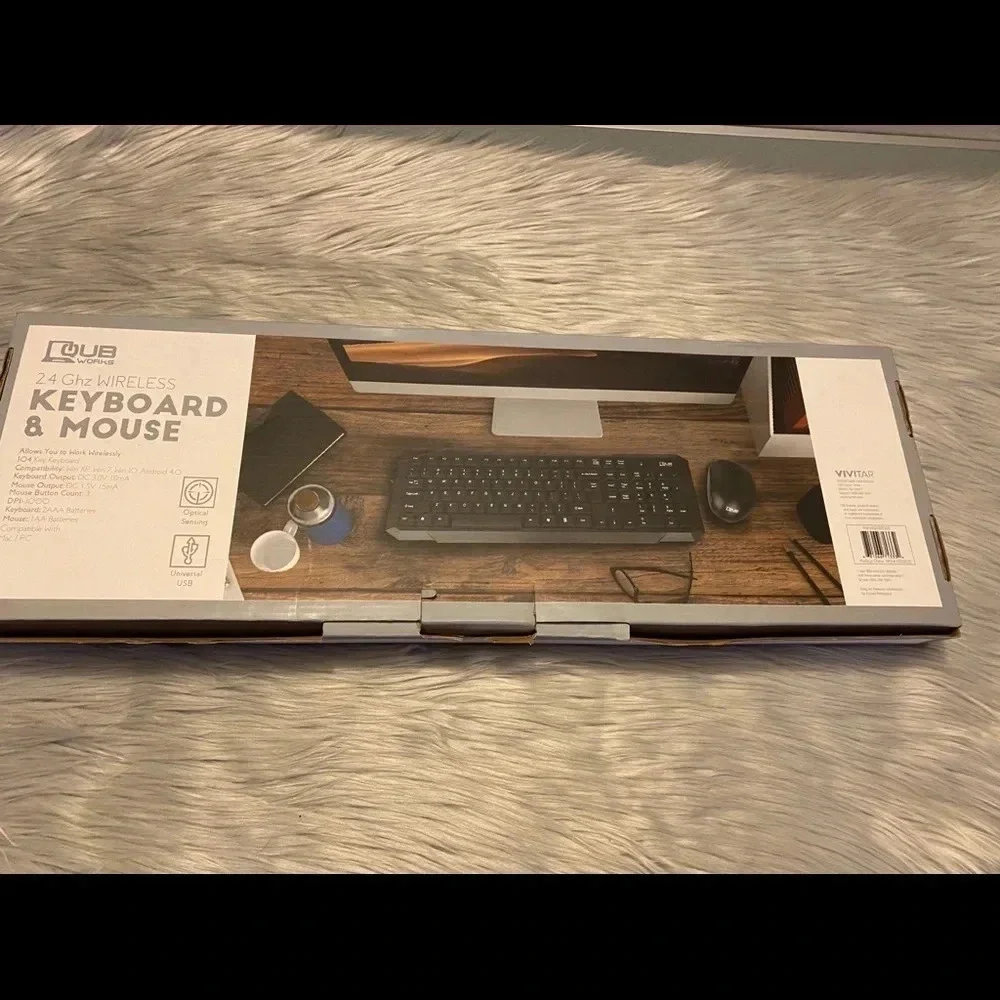 QUB Works 2.4Ghz Wireless Keyboard & Optical Mouse
